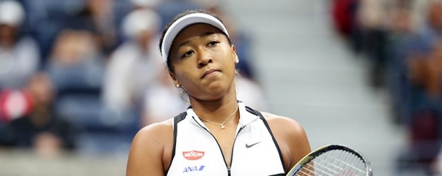 Действующая чемпионка Australian Open Осака вылетела с турнира в третьем круге